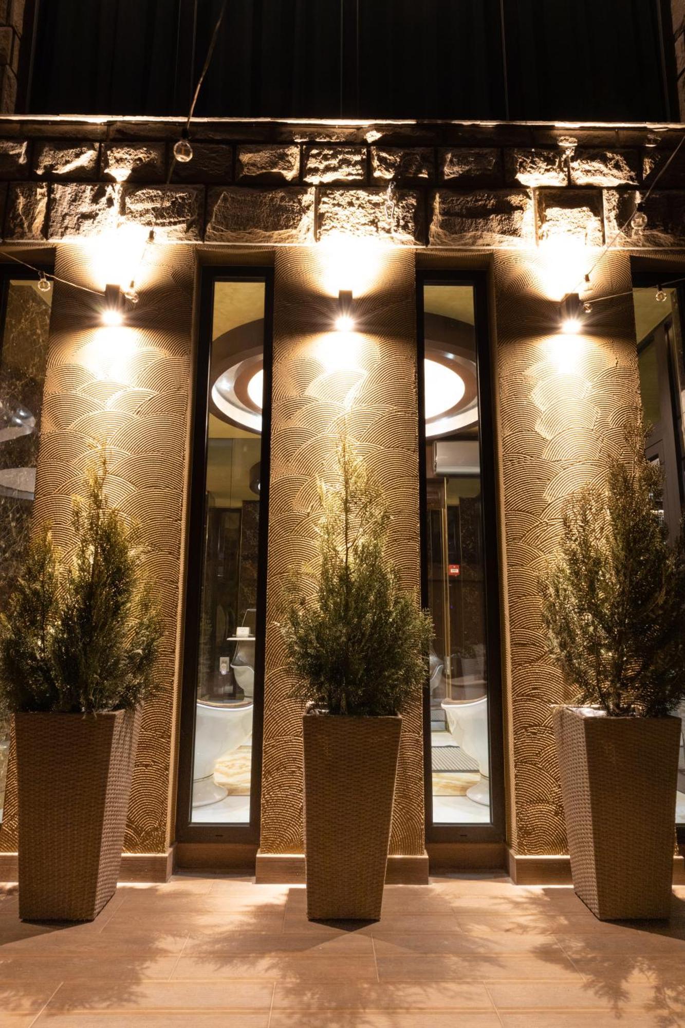 HIDDEN BANK: Golden Lejlighed Plovdiv Eksteriør billede